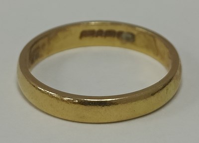 Lot 73 - A 22ct Gold Plain Wedding Band, (finger size...