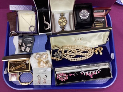 Lot 182 - A Collection of Vintage and Later Jewellery,...