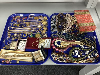 Lot 155 - An Assortment of Costume Jewellery, to include...