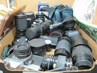 Lot 1073 - Camera Lenses- Sigma F=80-200mm, Hoya 52mm...