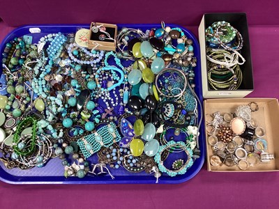 Lot 178 - An Assortment of Modern Costume Jewellery, to...