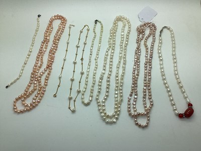 Lot 112 - Assorted Modern Fresh Water Pearl Bead...