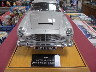 Lot 504 - A 1:8th Scale Diecast Model James Bond 007...