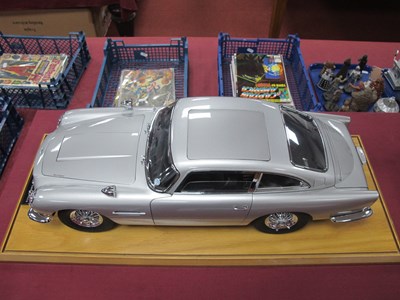 Lot 504 - A 1:8th Scale Diecast Model James Bond 007...