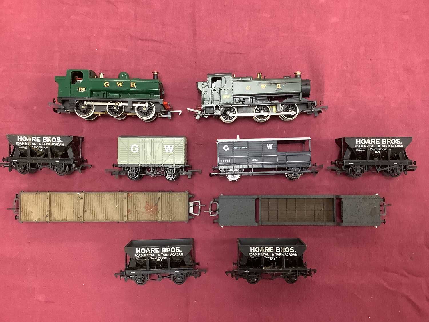 Lot 702 - Two 00 gauge GWR Pannier tank engines by Lima...