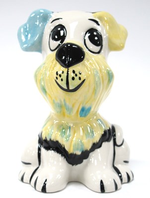 Lot 1266 - Lorna Bailey - Queenie the Cat, 12.5cm high.