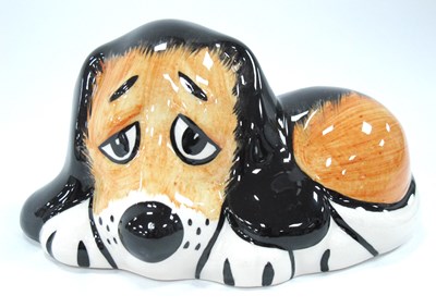 Lot 1280 - Lorna Bailey - Dozy the Dog, 7cm high.