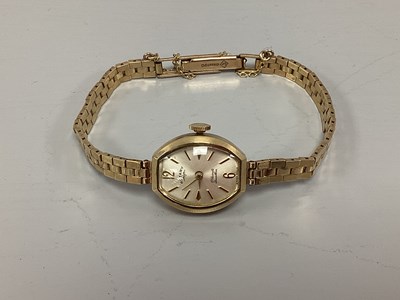 Lot 222 - Rotary; A 9ct Gold Ladies Wristwatch, the...