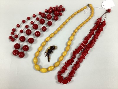 Lot 125 - A Single Strand Graduated Amber Colour Bead...