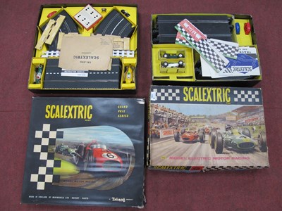 Lot 1385 - A circa 1960's boxed Scalextric slot car...