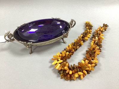 Lot 38 - An Amber Coloured Beaded Necklace, the...