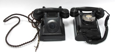 Lot 1399 - Vintage Black Bakelite Telephone, 232L FH43/1,...