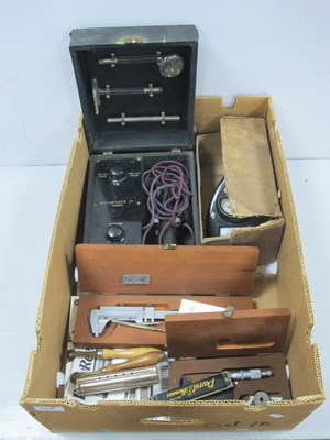 Lot 1105 - Davenset High Rate Discharge Tester-...