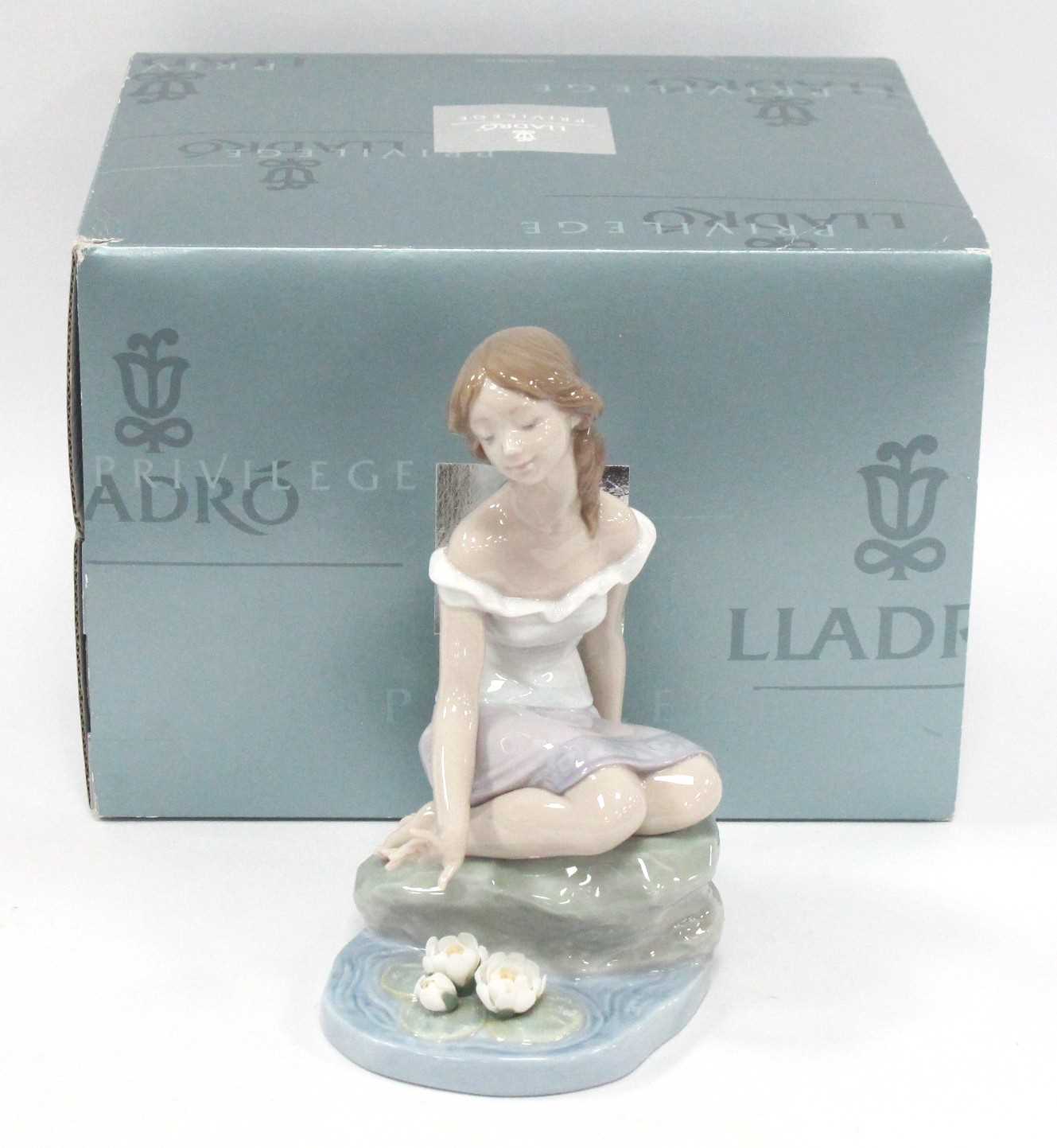 Lot 1272 - Lladro Privilege Society 2005 Figurine 7706...