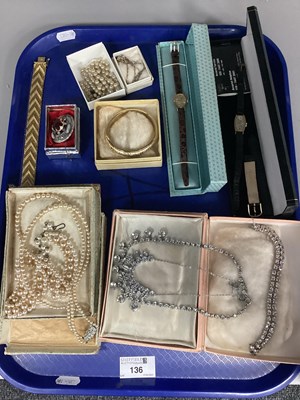 Lot 136 - A Collection of Vintage and Later Jewellery,...