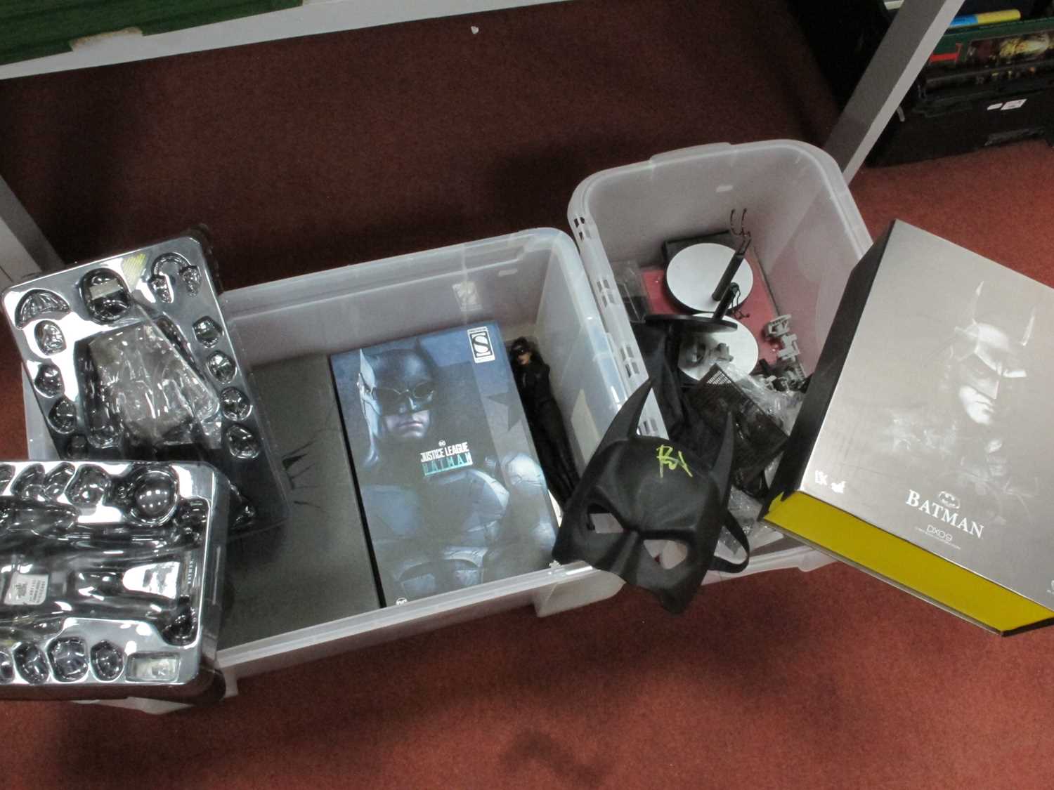 Lot 595 - A Small Quantity of Batman Related Items. To...