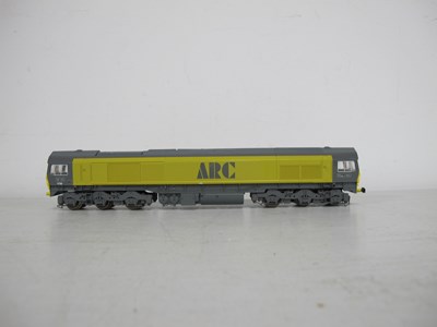 Lot 674 - Three 00 gauge modern diesel locomotives: a...