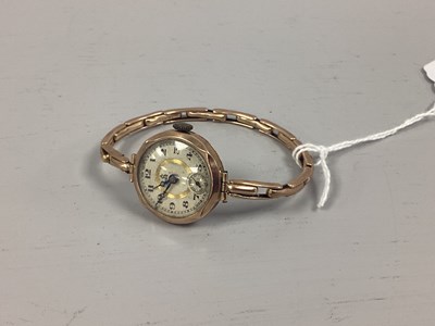 Lot 233 - A 9ct Gold Cased Ladies Wristwatch, the...