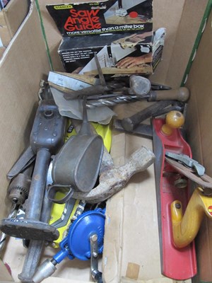 Lot 1082 - Tools, including hammers, angle guide, Record...