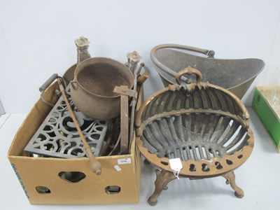 Lot 1030 - Iron Fire Grate, cauldron, copper teapot,...