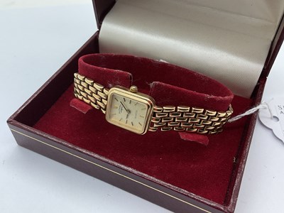 Lot 222 - Rotary; A 9ct Gold Cased Ladies Quartz...