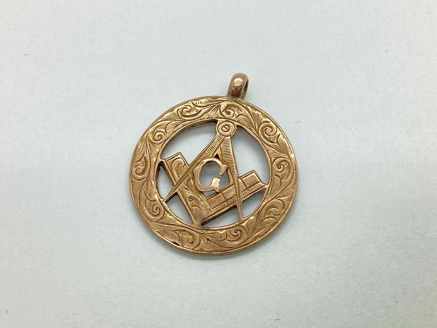 Lot 82 - A 9ct Gold Masonic Medallion Fob, of openwork...