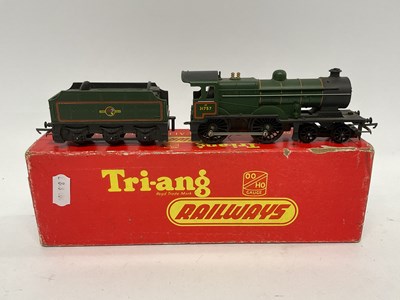 Lot 854 - Triang 00 gauge L1 4-4-0 ref R350S, with smoke...