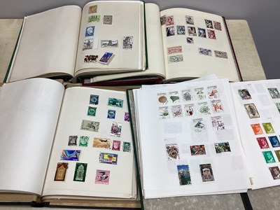 Lot 421 - Stamps; A World Stamp Collection (No British...