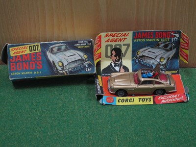 Lot 896 - Corgi Toys; A boxed 261 Special Agent 007...