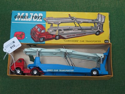 Lot 910 - A Boxed Corgi 1101 "carrimore" car transport...