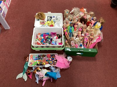 Lot 332 - A Quantity of Modern Dolls. Predominantly...