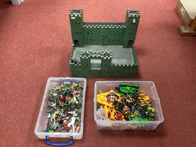 Lot 740 - A Quantity of White Metal and Plastic Model...