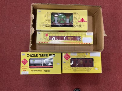 Lot 446 - Four Aristocraft Gauge One/10mm Boxed Items of...