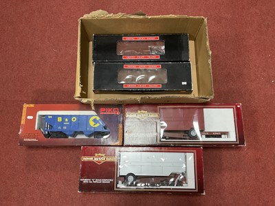 Lot 454 - Five 'G' Gauge/10mm Boxed Items of Rolling...