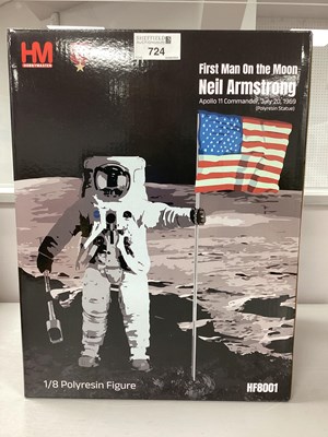 Lot 724 - A Hobbymaster #HF8001 First Man On The Moon...