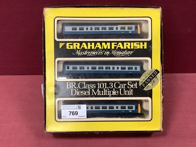 Lot 769 - A Graham Farish 'N' Gauge/2mm Ref No 8145...