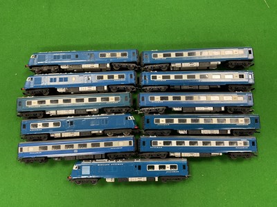 Lot 503 - Two Triang 00 gauge Blue Pullman trains...