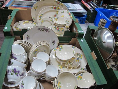 Lot 1106 - Royal Doulton 'Minden' Pattern D5534 Dinner...