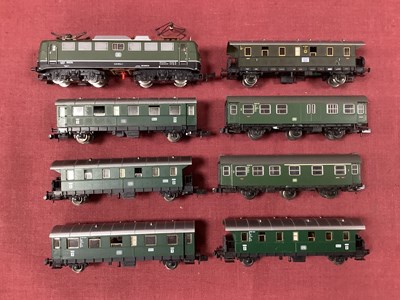 Lot 792 - An N gauge German Bo-Bo electric locomotive in...