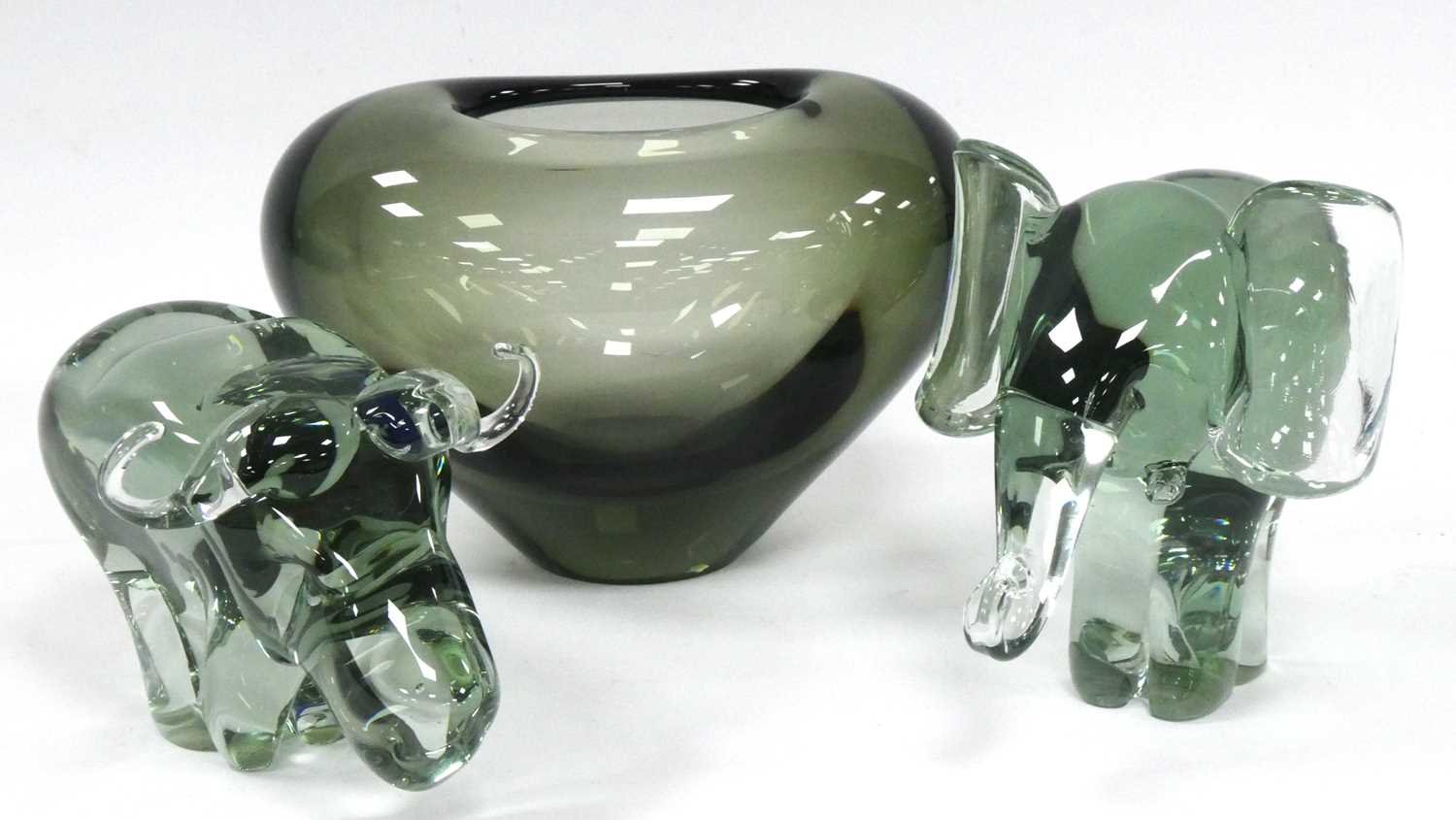 Lot 1194 - Holmegaard Green Heart Shaped Glass Vase...