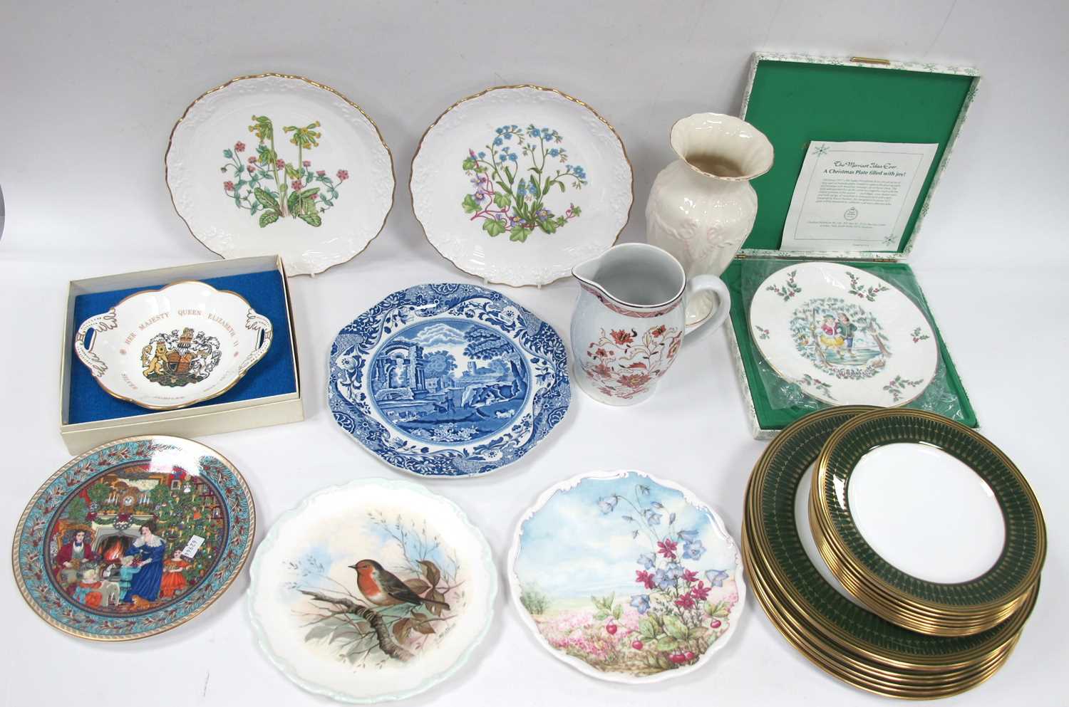 Lot 1303 - Spode Royal Windsor China Plates (15),...