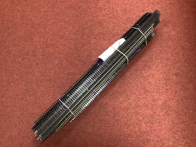 Lot 627 - Approximately forty lengths (mostly 50cm or...