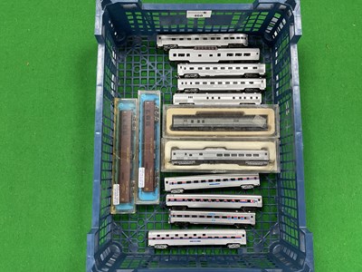 Lot 468 - Approximately thirteen N gauge US outline...