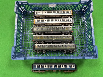 Lot 475 - Two Hornby 00 gauge Class 110 diesel multiple...