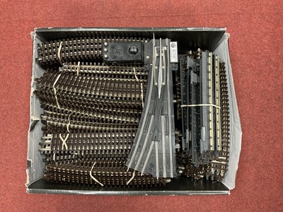 Lot 436 - A large quantity of three-rail 0 gauge track,...