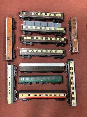 Lot 581 - Twelve 'O' Gauge/7mm Kit Built MKI Coaches,...