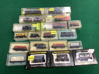 Lot 610 - Approximately nineteen boxed N gauge British...
