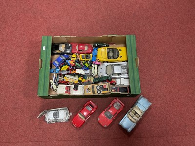 Lot 419 - A Quantity of Diecast Model Vehicles by Burago,...