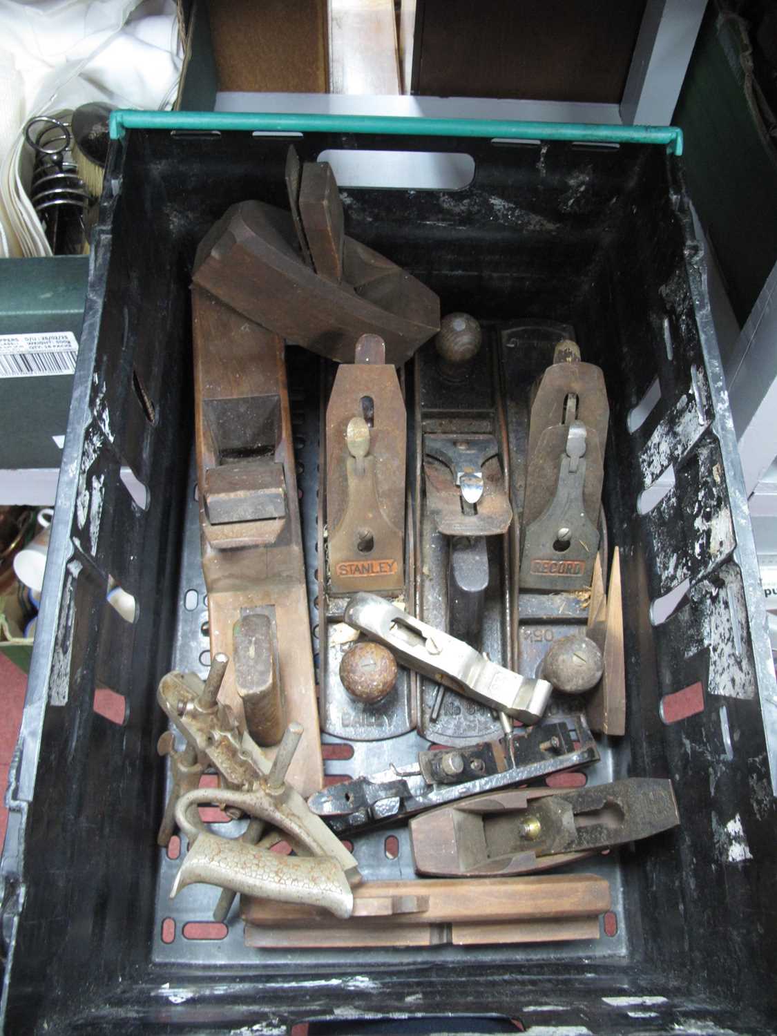 Lot 1077 - Woodworkers Planes, Stanley, Bailey, Record,...