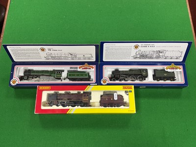 Lot 568 - Three 'OO' Gauge/4mm Boxed Steam Tender...